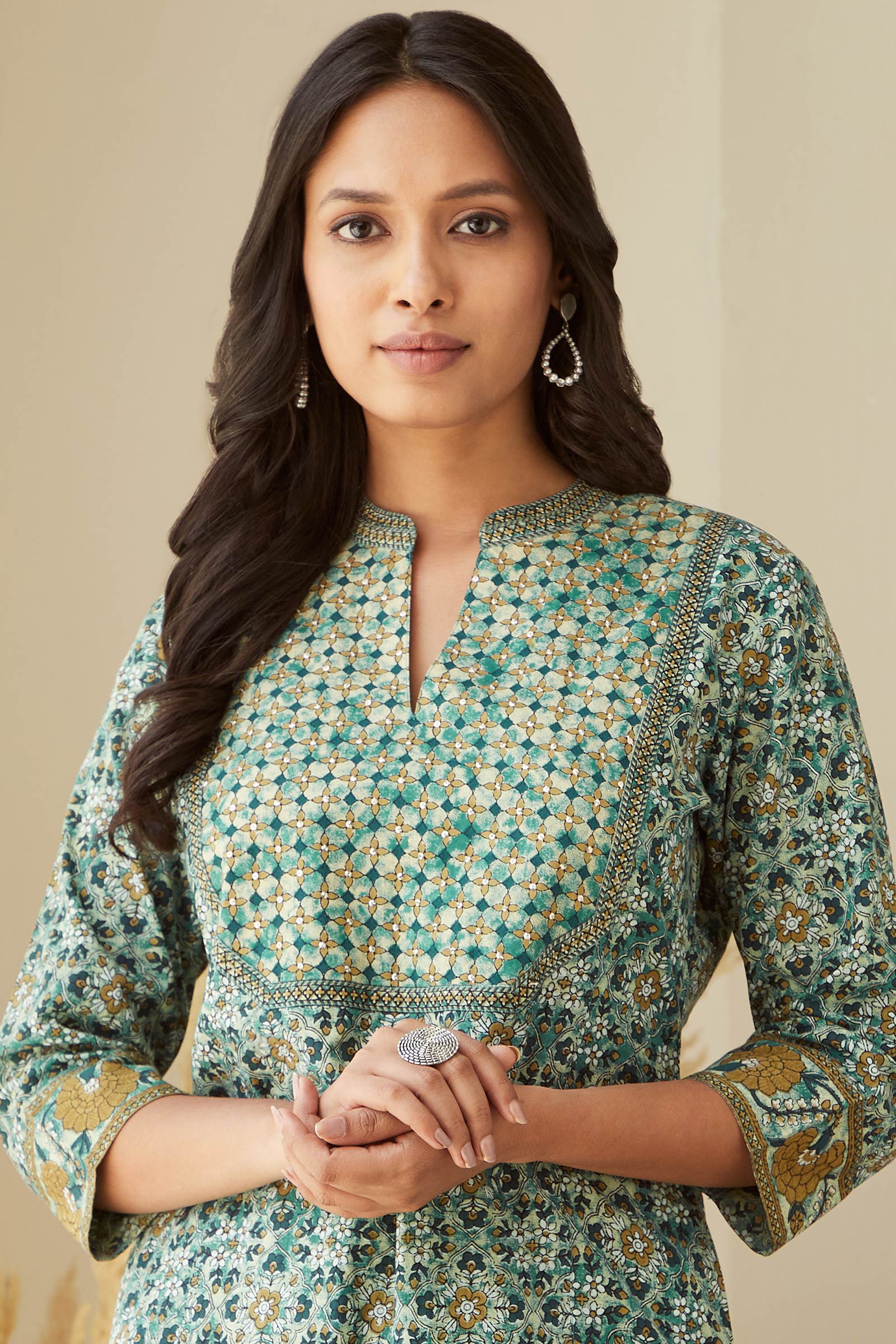 Gauhar Shirin Bagru Kurta - Image 2