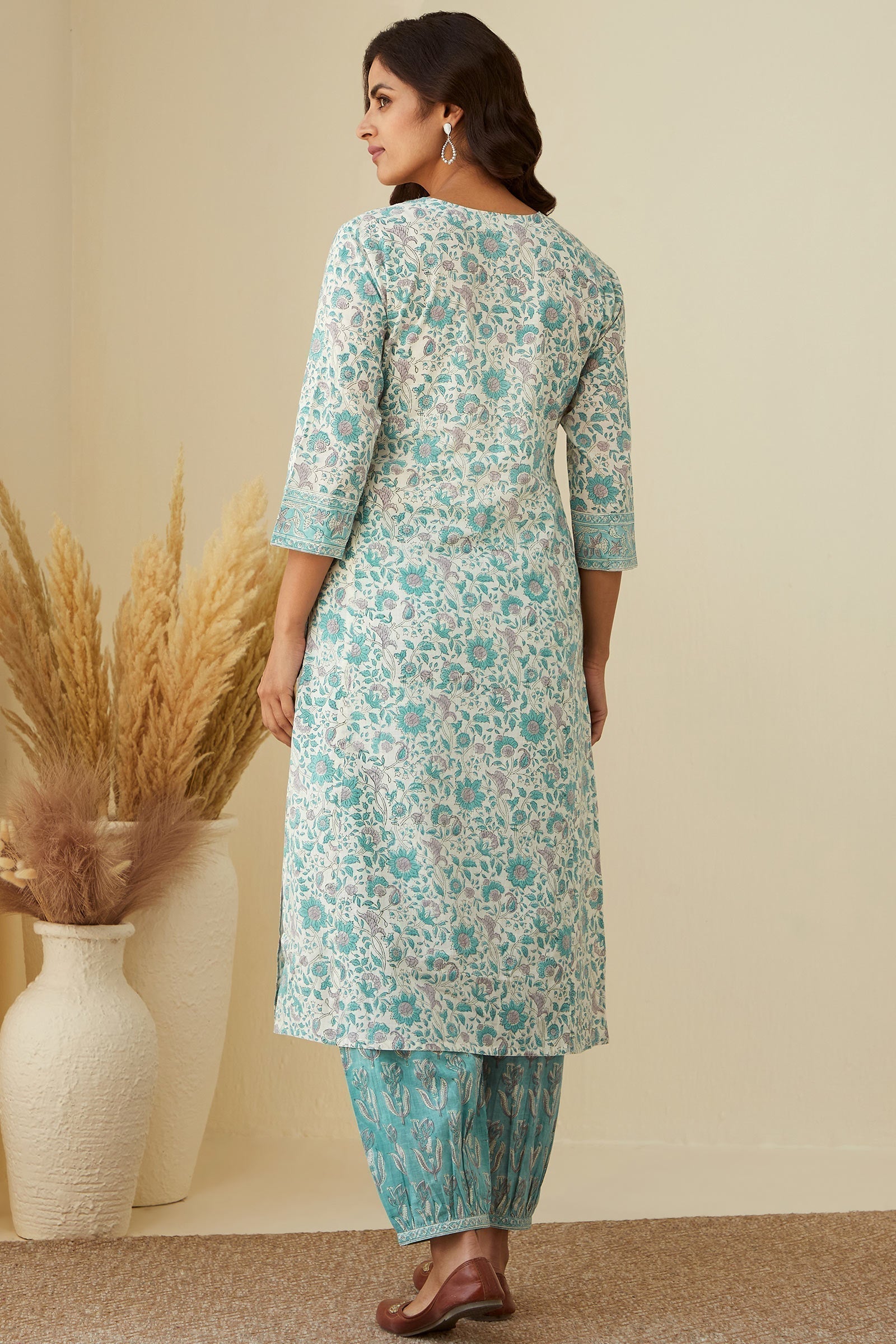 Gauhar Zaina Kurta - Image 6