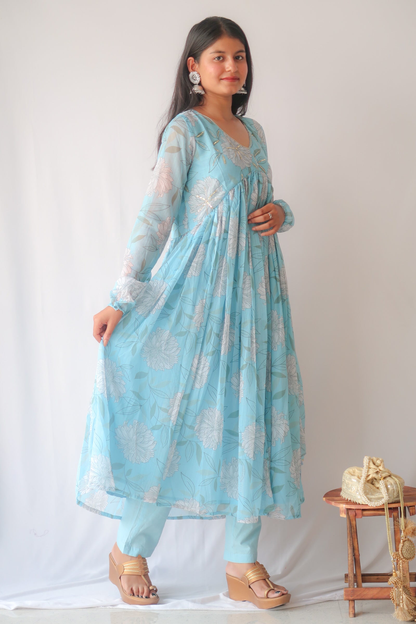 Aasmani Rang Anarkali Suit Set - Image 4