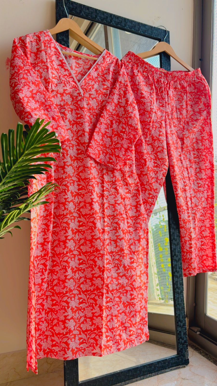 Fanta Blooms Slim Fit Suit Set - Sukoon 2.0 - Comforter Set - Image 2