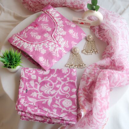 Gulabari Rosy Delight Suit Set - Doriya
