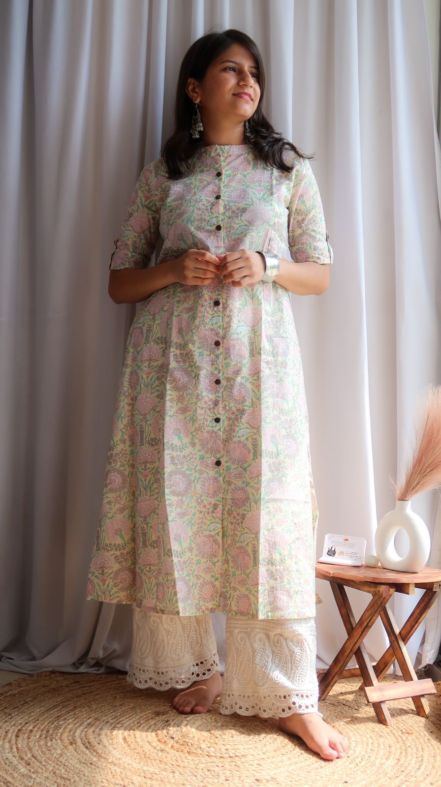 Daily Essential: Enchanting Pastel Blooms Long Kurta