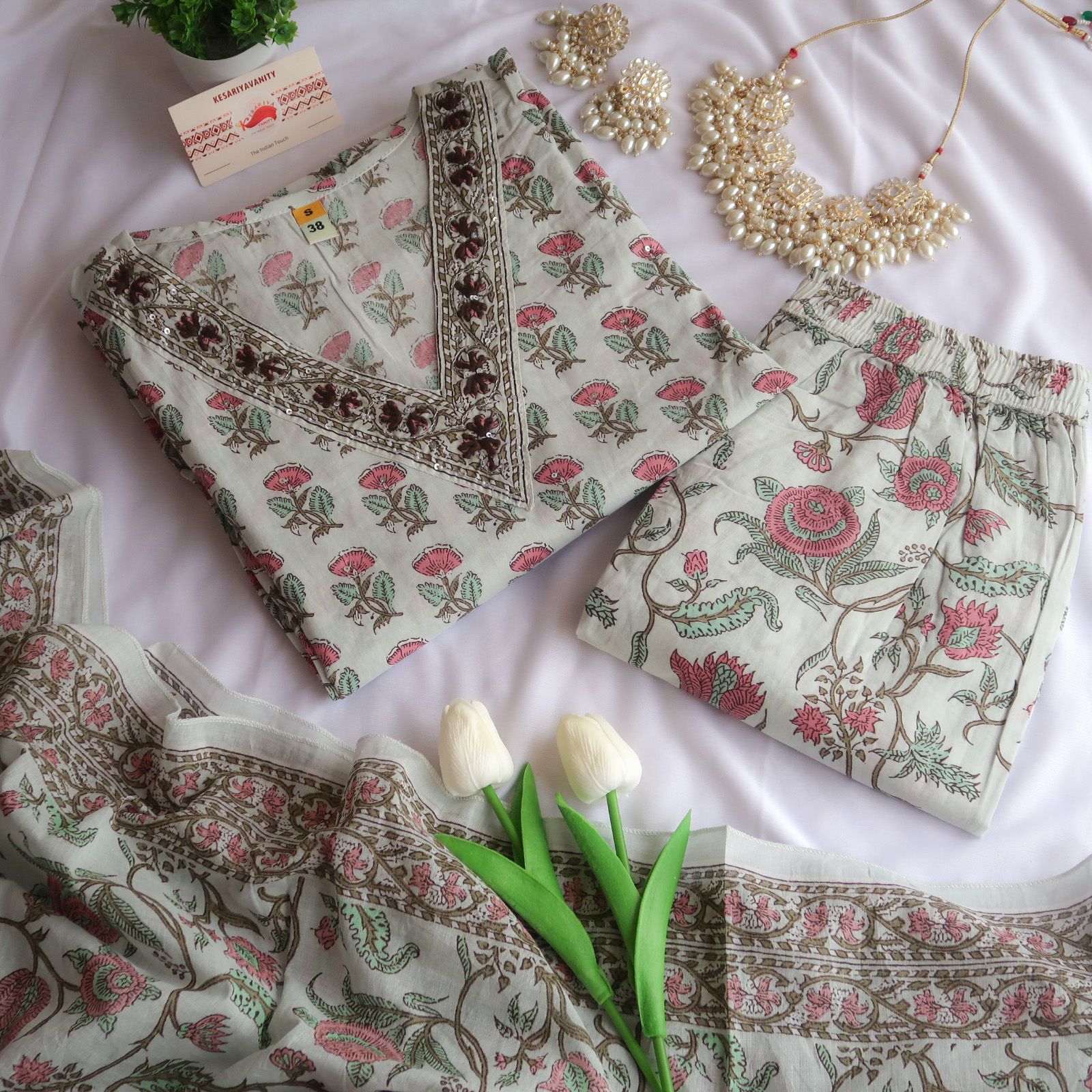 Pastel Petal Serene Suit Set - Slim Fit