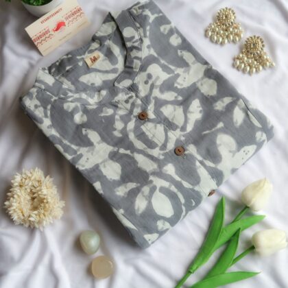 Daily Essential: Silver Grace Long Kurta - EOFY SALE