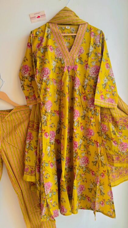 Golden V-neck Harmony Suit Set - EOFY SALE